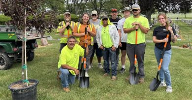 City Employees Participate In Tree Planting Workshop