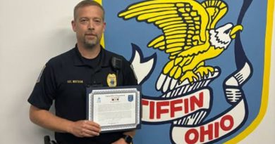 Police Officer Presented With Life Saving Award Police Officer Presented With Life Saving Award